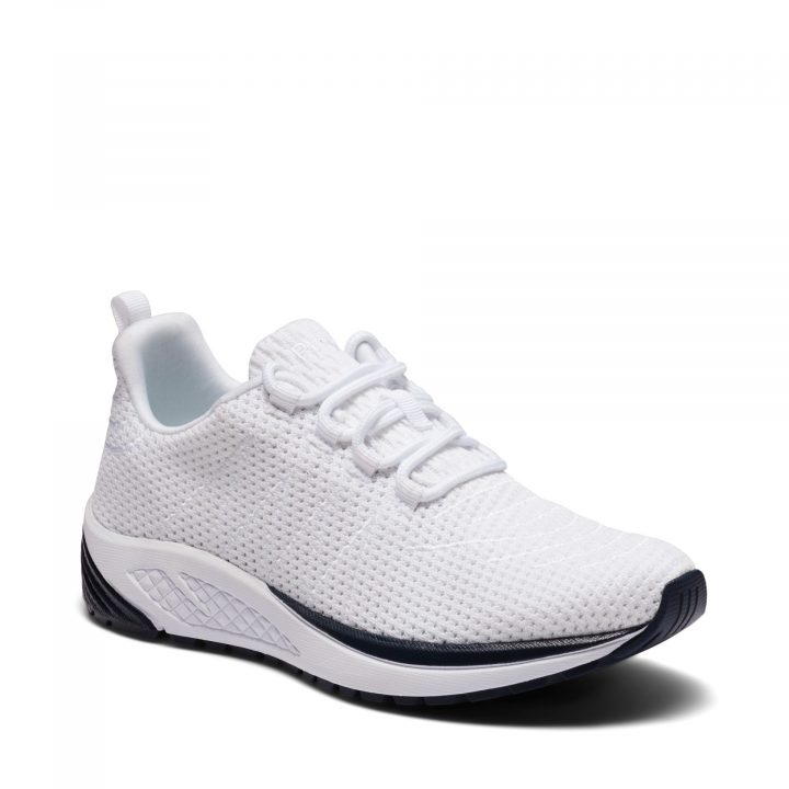 Tour Knit Women's walking shoe 3D image