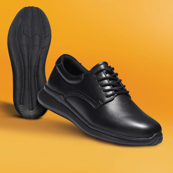 vera slip resistant shoe